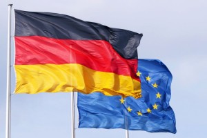 آلمان تا سال ۲۰۳۰ استفاده از پیشرانه‌های احتراق داخلی را متوقف می‌کند